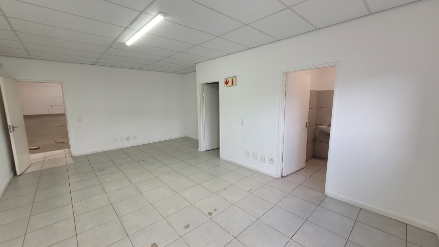 To Let commercial Property for Rent in Rivergate Western Cape